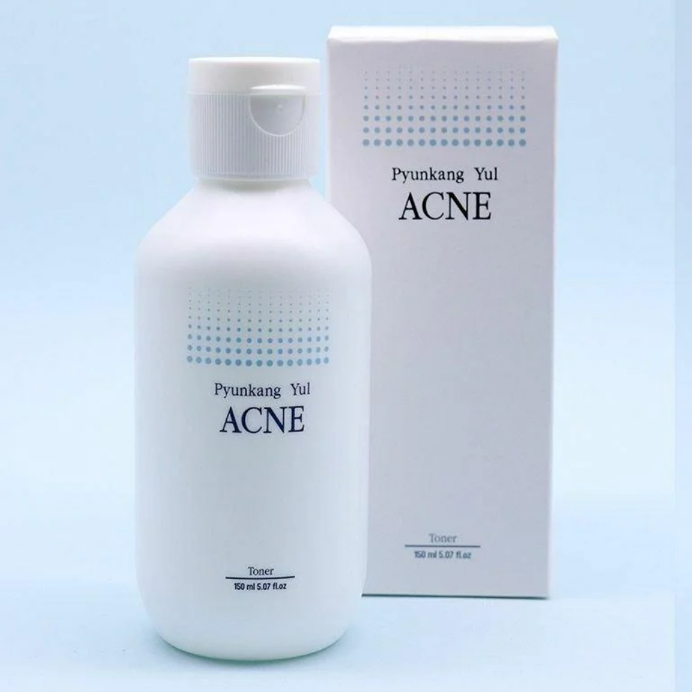 En flaska Pyunkang Yul Acne Toner 150ml.